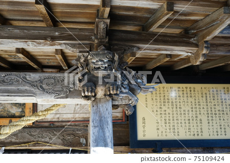 Morioka Tenmangu, a tourist attraction in the castle town of Morioka 75109424