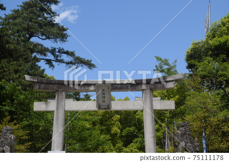 Takeda Shrine 75111178