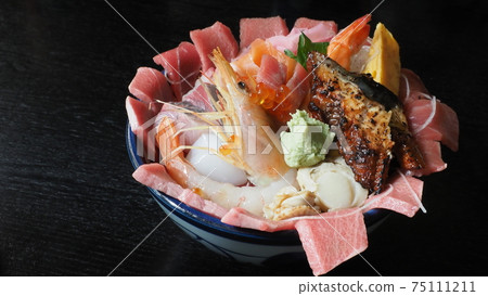 名古屋千石壽司海鮮碗 名古屋千石壽司海鮮碗 75111211