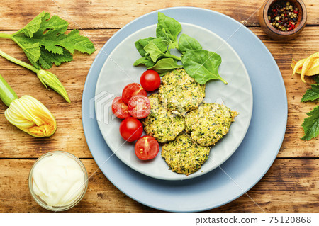 Vegetable zucchini cutlets Vegetable zucchini cutlets 75120868