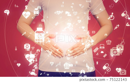 Image of women and medical technology Femtech Medtech Image of women and medical technology Femtech Medtech 75122143