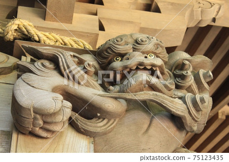 Izumi Shrine sculpture Izumi Shrine sculpture 75123435