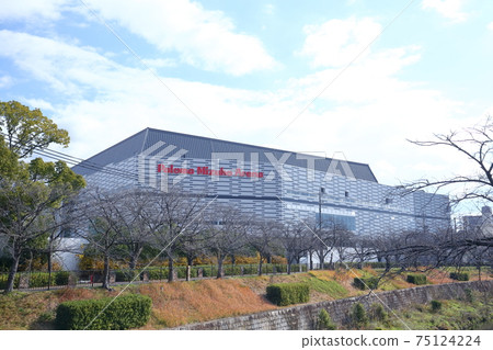 正在建設中的競技場（愛知縣名古屋市山崎河四季路帕洛瑪瑞穗競技場） 75124224