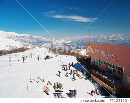 Hakuba47 Winter Sports Park Restaurant ALPS360 and Panorama Course Hakuba47 Winter Sports Park Restaurant ALPS360 and Panorama Course 75125110