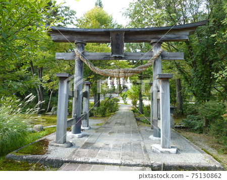 大宮古屋sur神社 山形縣小國町 照片素材 圖片 圖庫