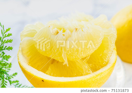 Semen peeled 75131873