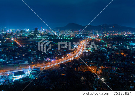 Night view of Fukushima city 75133924