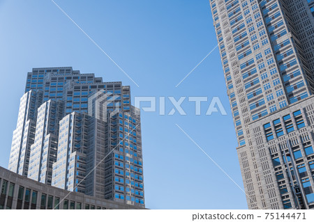 [Tokyo Metropolitan Government Building No. 1 and Tokyo Metropolitan Government Building No. 2] 75144471