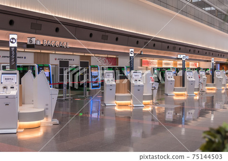 [羽田機場第一航廈出發大廳] 75144503