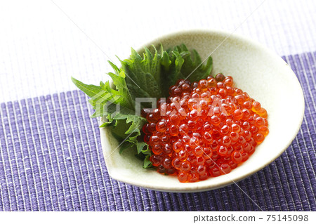 Salmon roe pickled in soy sauce 5 75145098