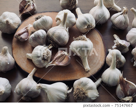 新鮮有機蔬菜大蒜、食品配料 75147667