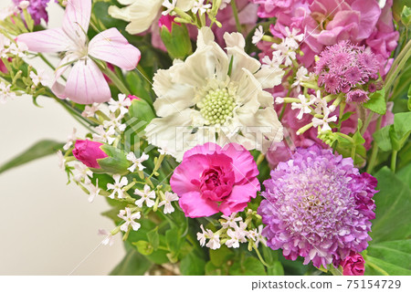 Flower arrangement spring image Flower arrangement spring image 75154729