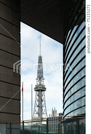 Nagoya TV Tower and glass-walled building 75155271