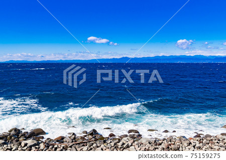 Ita, Numazu City, Shizuoka Prefecture, Ita Beach in the rough seas Ita, Numazu City, Shizuoka Prefecture, Ita Beach in the rough seas 75159275