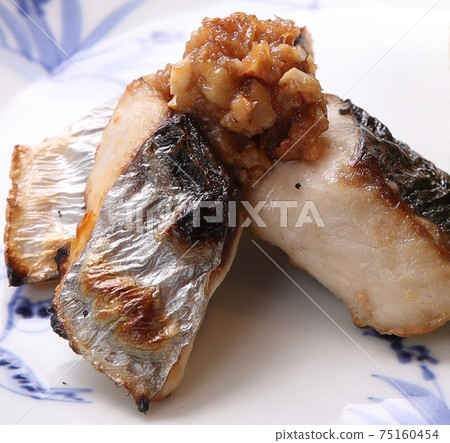 烤魚 75160454