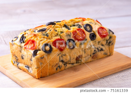 Spinach cake sale Spinach cake sale 75161339