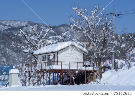 Seorak Mountain, Inje County, Gangwon Province Seorak Mountain, Inje County, Gangwon Province 75162633