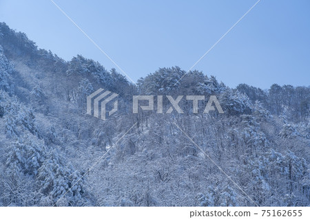 江原道仁濟縣雪嶽山 江原道仁濟縣雪嶽山 75162655