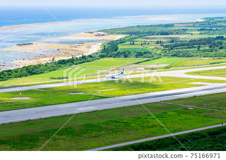 沖繩縣石垣市石垣島新石垣機場偏遠島嶼渡假勝地天堂天堂暑假觀光旅行飛機候機樓 75166971