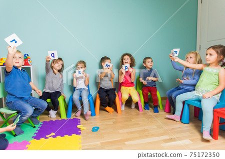 First introduction to the world of letters 75172350