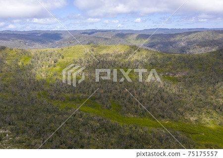 Aerial view of the Grose Valley in The Blue Mountains in Australia Aerial view of the Grose Valley in The Blue Mountains in Australia 75175557