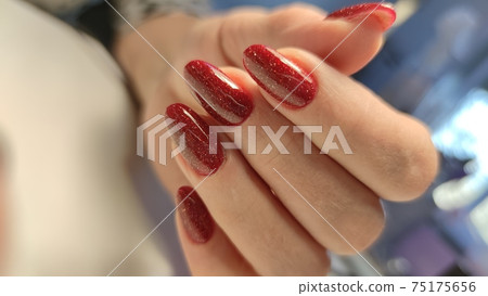 Manicured nails Nail Polish art design. 75175656