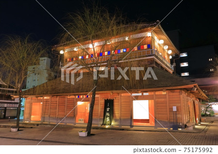 [Ishikawa Prefecture] Yamashiro Onsen night view of Kosoyu 75175992