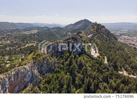 Aerial view to Xativa castle located on mountain top 75176096