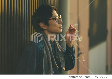 Tobacco and workers Tobacco and workers 75177270