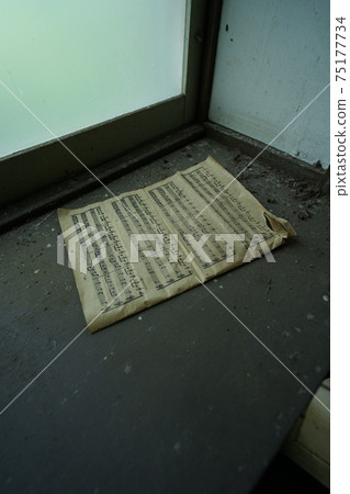 Ruined Yamanashi Egusa Elementary School Abandoned School Music Room Ruined Yamanashi Egusa Elementary School Abandoned School Music Room 75177734