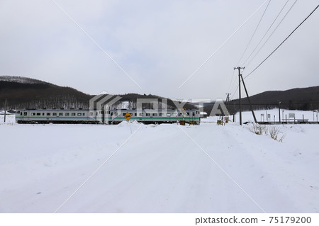 Hokkaido Engaru JR Sekihoku Main Line Ikuno Station and train Hokkaido Engaru JR Sekihoku Main Line Ikuno Station and train 75179200