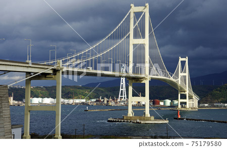 Elegant Swan Bridge over Muroran Port Elegant Swan Bridge over Muroran Port 75179580