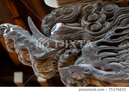 小泉寺 75179835