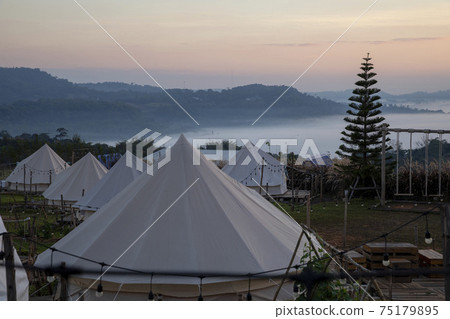 泰國考科（Khao Kho）的黎明風景 75179895