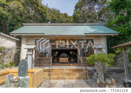 Anori Shrine 75181328