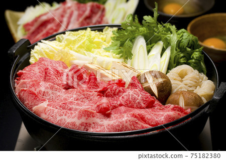 Sukiyaki Matsusaka beef Sukiyaki Matsusaka beef 75182380
