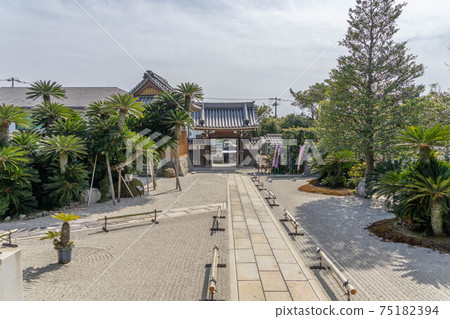 Sanskrit Zen Temple 75182394