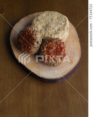 Korean food Chungkukjang 75184722