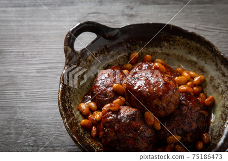 Today's dish, stewed soybean hamburger 75186473