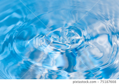 水面 75187608
