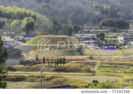 岡山縣岡山市Sensoku Kofun修復工作 岡山縣岡山市Sensoku Kofun修復工作 75191386