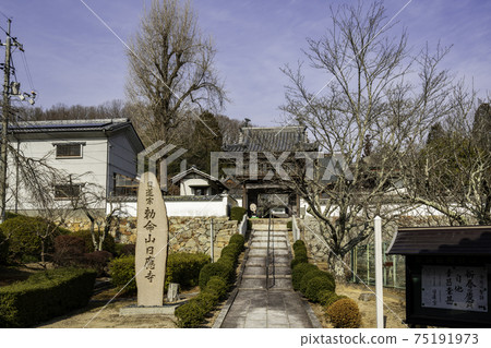 岡山縣岡山市Nichioji鐘樓門 75191973