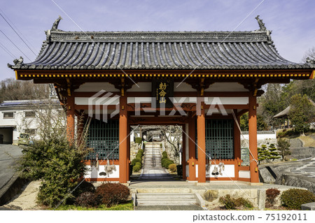 岡山縣岡山市Nichioji Niomon 75192011