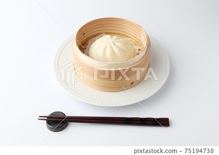 Meat bun Pork bun Chinese bun Seiro white background Meat bun Pork bun Chinese bun Seiro white background 75194738
