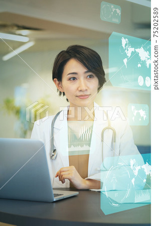 Medical examination of doctors and female doctors Hospital Medical Digital Technology Image 75202589