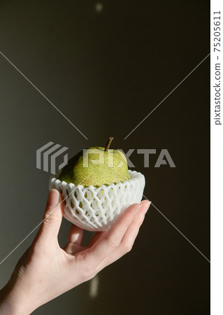 La France when it's ready to eat La France when it's ready to eat 75205611