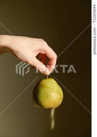 People with la France 75205644