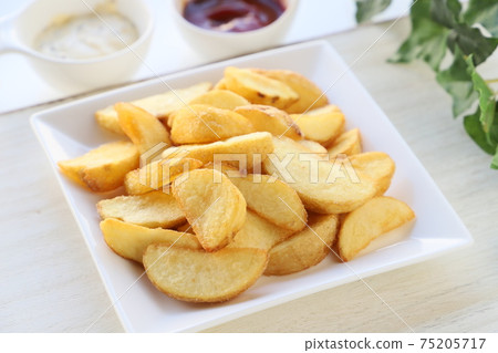 French fries French fries 75205717