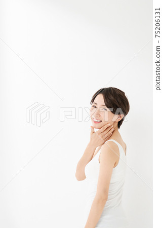 美女形象白背 75206131