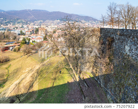 town walls and residential quarter of Bergamo city 75207922